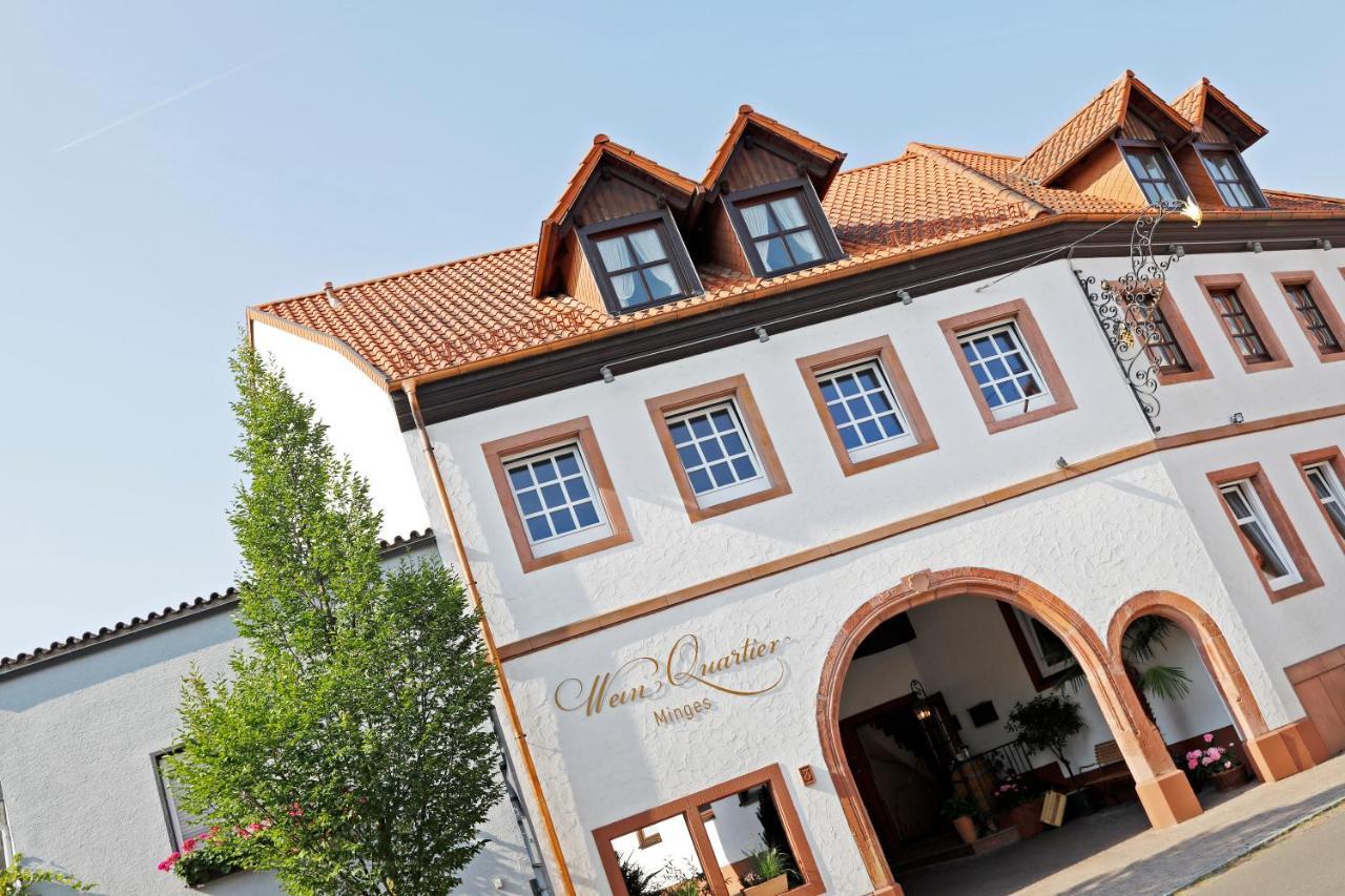 Hotel Weinquartier Minges à Kirrweiler  Extérieur photo